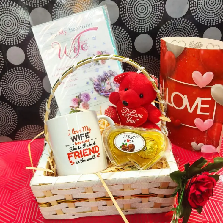 Gift for wife / birthday / anniversary - gift basket for wife - i love my  wife gift basket for girls